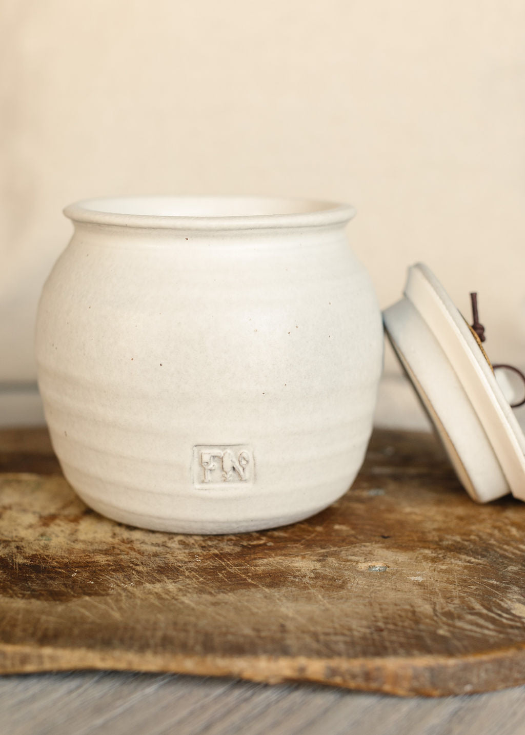 FN Salt Jar, Rustic White – The Food Nanny